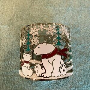 Bath & Body Works Polar Bear 3-Wick Candle Holder Winter Snowflake Scene